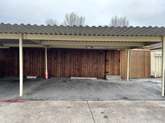 13943 Brookgreen Drive, Dallas, TX 75240