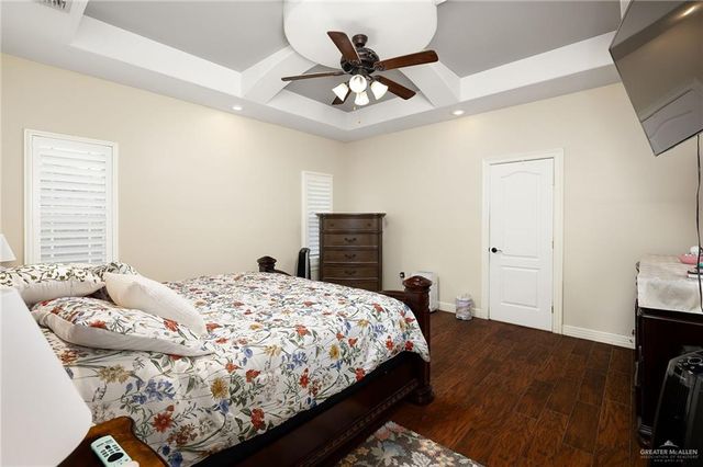 1406 La Ciniega Drive, Weslaco, TX 78596