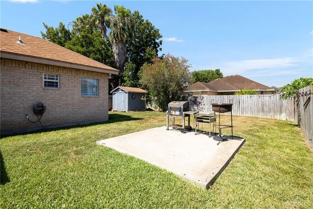 1406 La Ciniega Drive, Weslaco, TX 78596