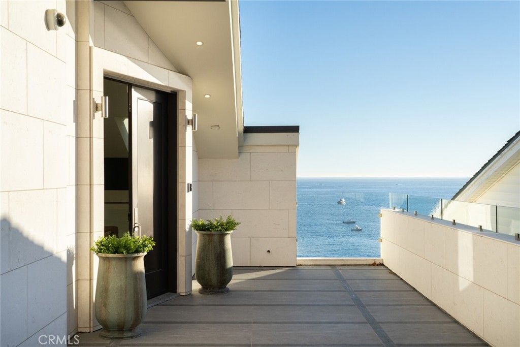 33 Bay Drive, Laguna Beach, CA 92651 — photo 3