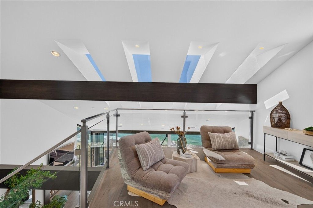 33 Bay Drive, Laguna Beach, CA 92651 — photo 4