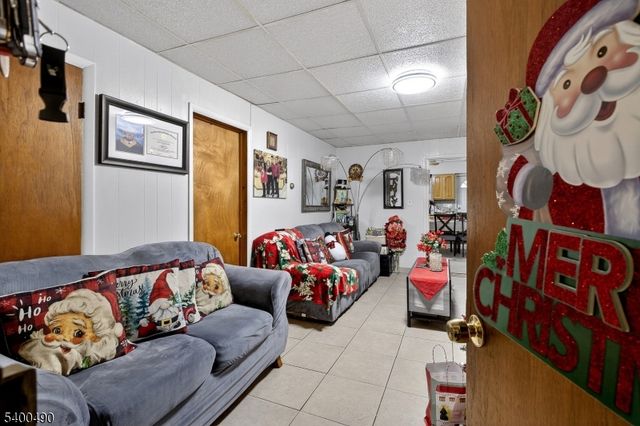 1029 E 19Th St, Paterson City, NJ 07501