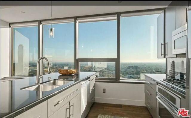 1100 Wilshire Boulevard 1911, Los Angeles, CA 90017