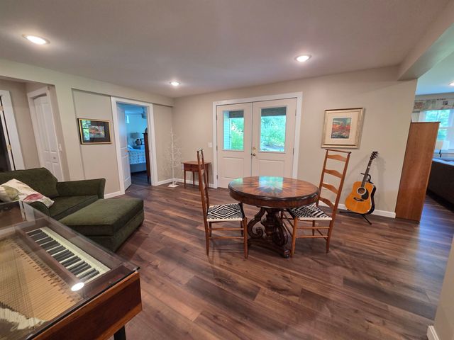 446 Edgemont Road, Sunapee, NH 03782