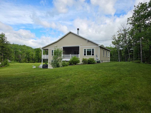 446 Edgemont Road, Sunapee, NH 03782