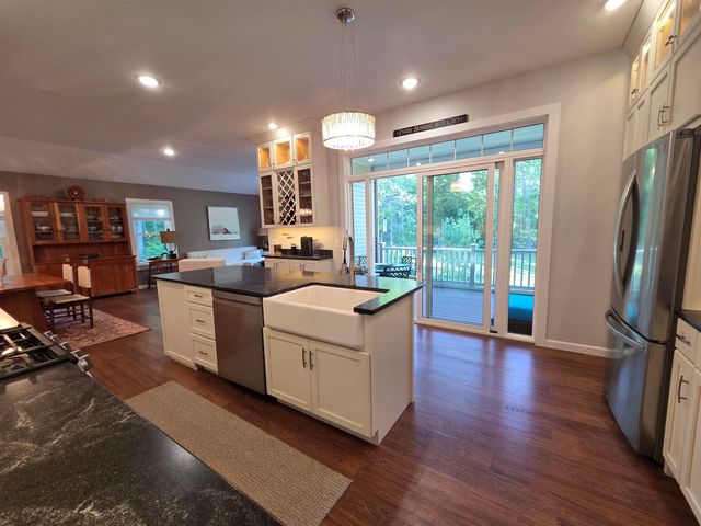 446 Edgemont Road, Sunapee, NH 03782