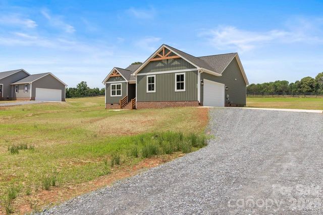 713 Alf Hoover Road, Lincolnton, NC 28092