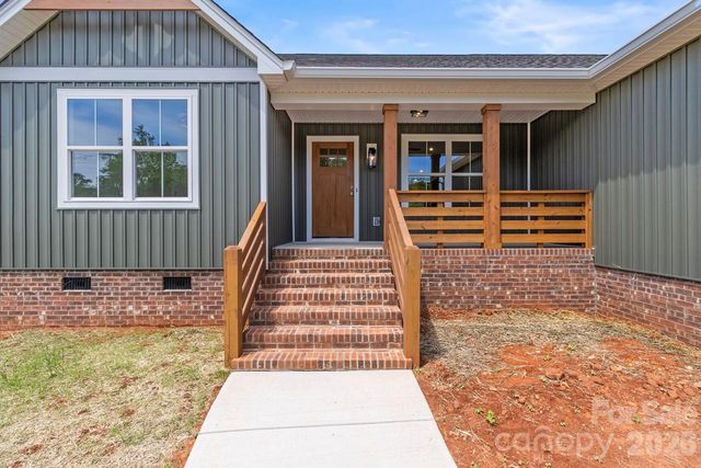713 Alf Hoover Road, Lincolnton, NC 28092