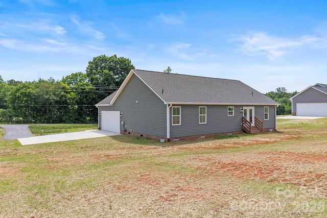 713 Alf Hoover Road, Lincolnton, NC 28092