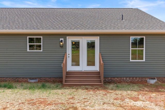 713 Alf Hoover Road, Lincolnton, NC 28092