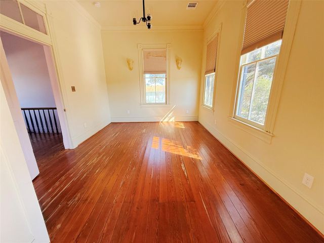 3128 Avenue L, Galveston, TX 77550