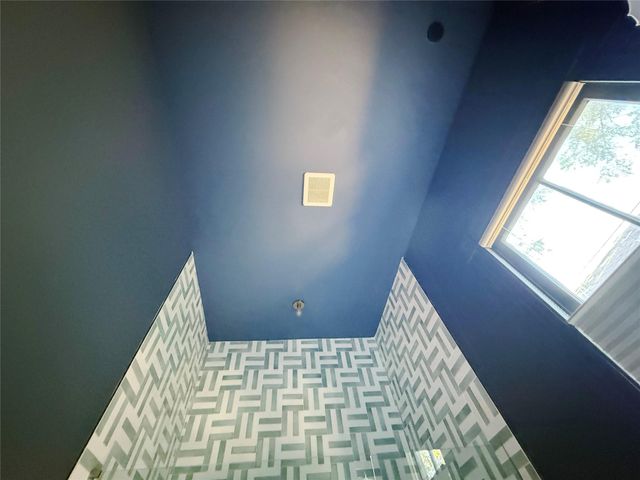 3128 Avenue L, Galveston, TX 77550