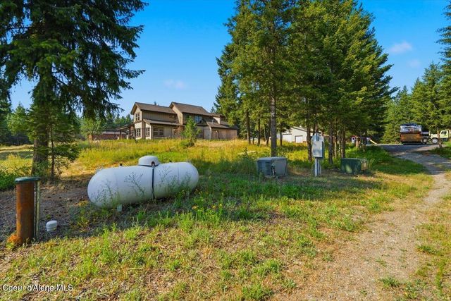 32421 N Riffle RD, Spirit Lake, ID 83869