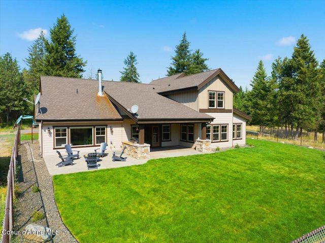 32421 N Riffle RD, Spirit Lake, ID 83869