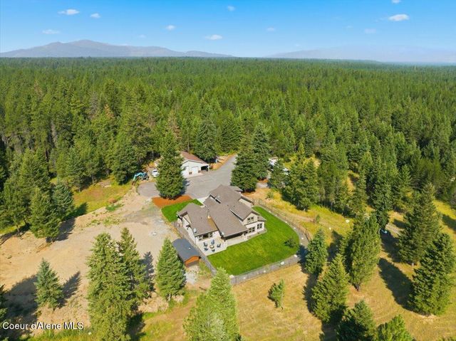32421 N Riffle RD, Spirit Lake, ID 83869