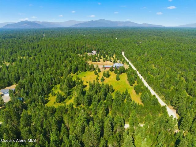 32421 N Riffle RD, Spirit Lake, ID 83869