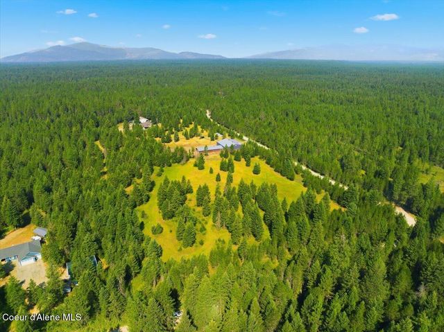 32421 N Riffle RD, Spirit Lake, ID 83869
