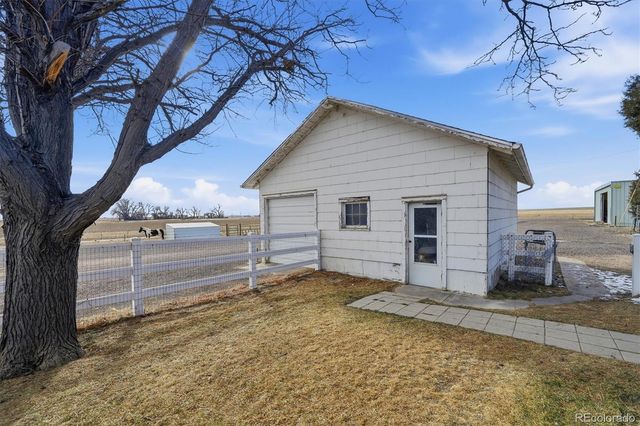 3127 County Road 49, Hudson, CO 80642