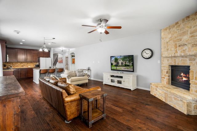 8201 Chief Spotted Tail Drive, Mckinney, TX 75070