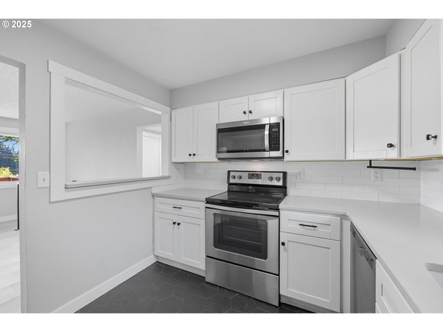 2917 E 14TH Ct, Vancouver, WA 98661