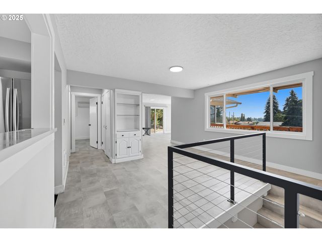 2917 E 14TH Ct, Vancouver, WA 98661