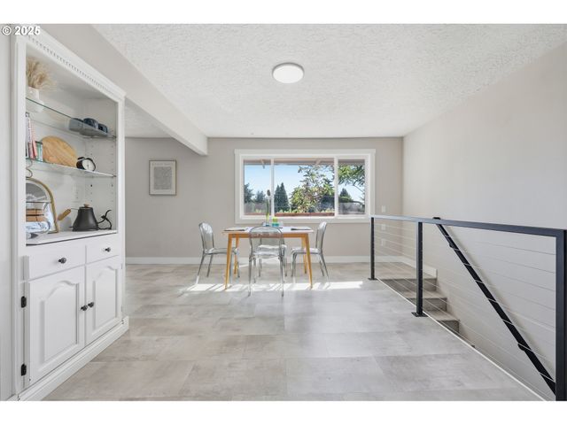 2917 E 14TH Ct, Vancouver, WA 98661