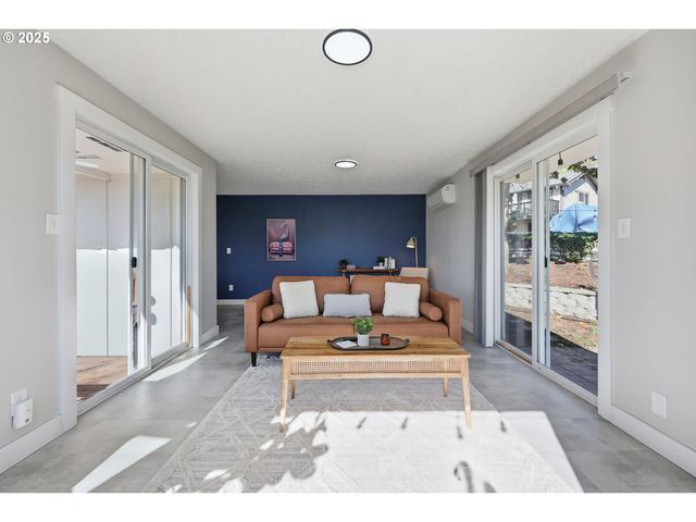 2917 E 14TH Ct, Vancouver, WA 98661