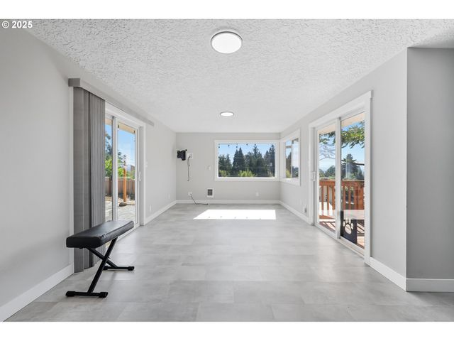 2917 E 14TH Ct, Vancouver, WA 98661