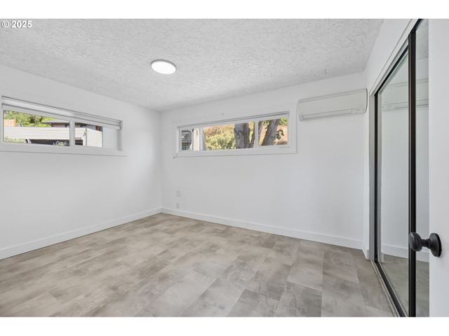 2917 E 14TH Ct, Vancouver, WA 98661