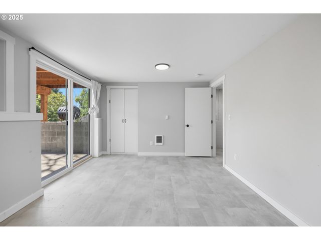 2917 E 14TH Ct, Vancouver, WA 98661