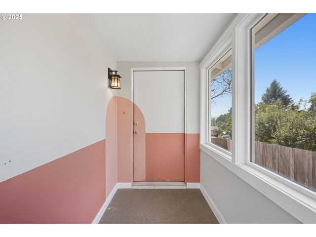 2917 E 14TH Ct, Vancouver, WA 98661