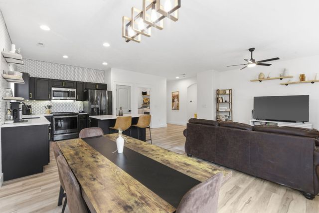 6576 Prairie Circle, Merriam Woods, MO 65740