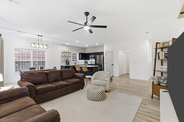 6576 Prairie Circle, Merriam Woods, MO 65740