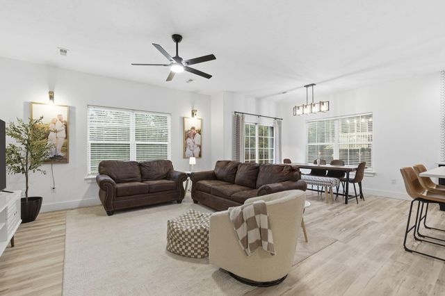 6576 Prairie Circle, Merriam Woods, MO 65740