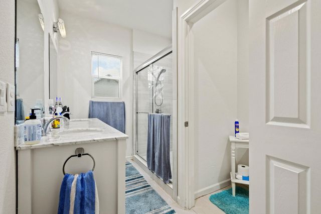 501 E 15th Street, Bonham, TX 75418