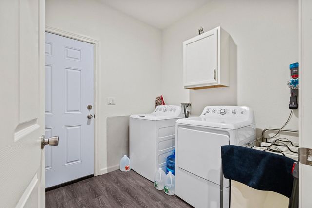 501 E 15th Street, Bonham, TX 75418