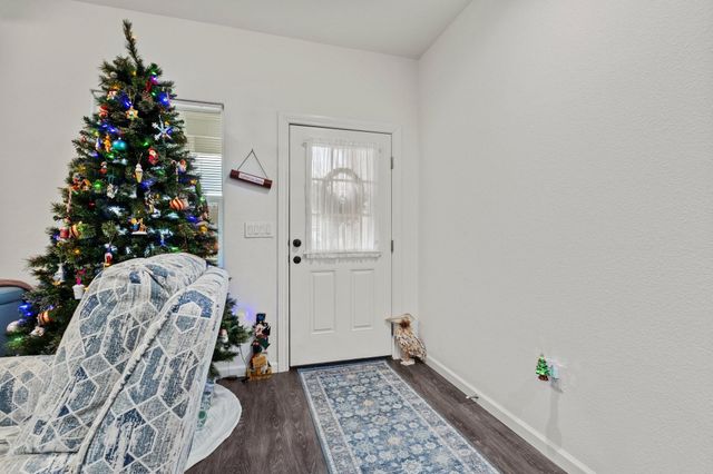 501 E 15th Street, Bonham, TX 75418