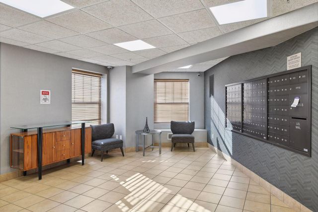 4824 E 53rd Street 501, Minneapolis, MN 55417