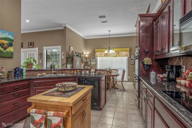 1505 Whitehall Drive, Shreveport, LA 71105