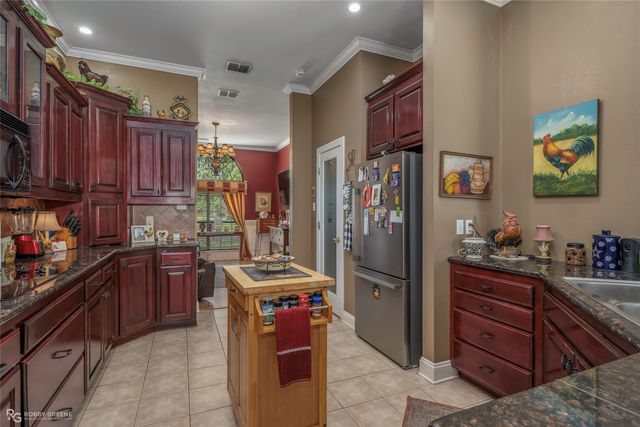 1505 Whitehall Drive, Shreveport, LA 71105
