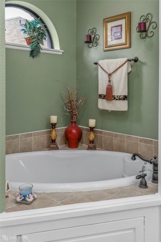 1505 Whitehall Drive, Shreveport, LA 71105