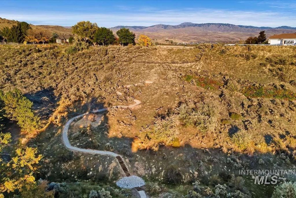 4038 N Triple Ridge Lane, Eagle, ID 83616 photo 5