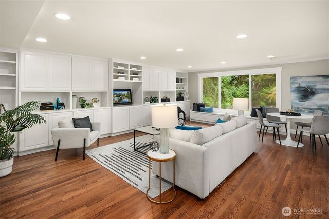 15707 NE 153rd Street, Woodinville, WA 98072