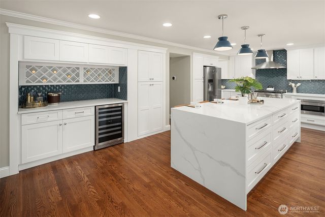 15707 NE 153rd Street, Woodinville, WA 98072