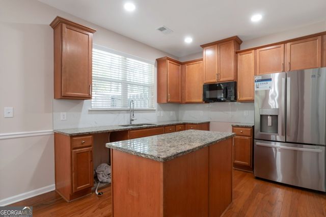 3275 Clear View Drive, Snellville, GA 30078