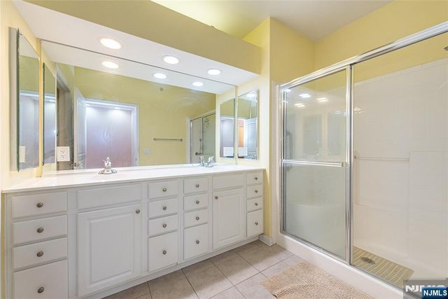 10323 Warrens Way, Wanaque, NJ 07465