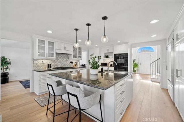 9801 Mammoth Drive, Huntington Beach, CA 92646