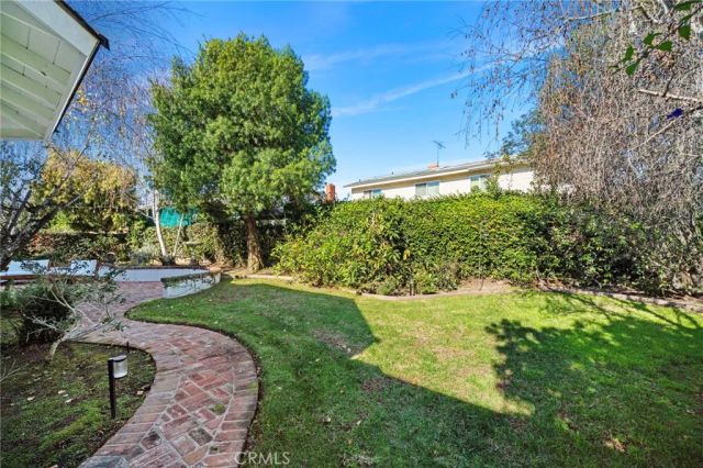 9801 Mammoth Drive, Huntington Beach, CA 92646