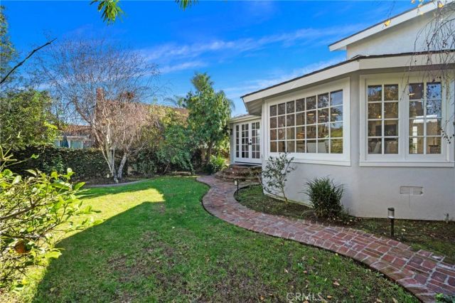 9801 Mammoth Drive, Huntington Beach, CA 92646