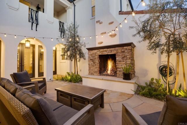 3544 Sitio Damasco, Carlsbad, CA 92009